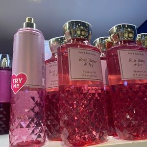 Meet your Posher, Noura